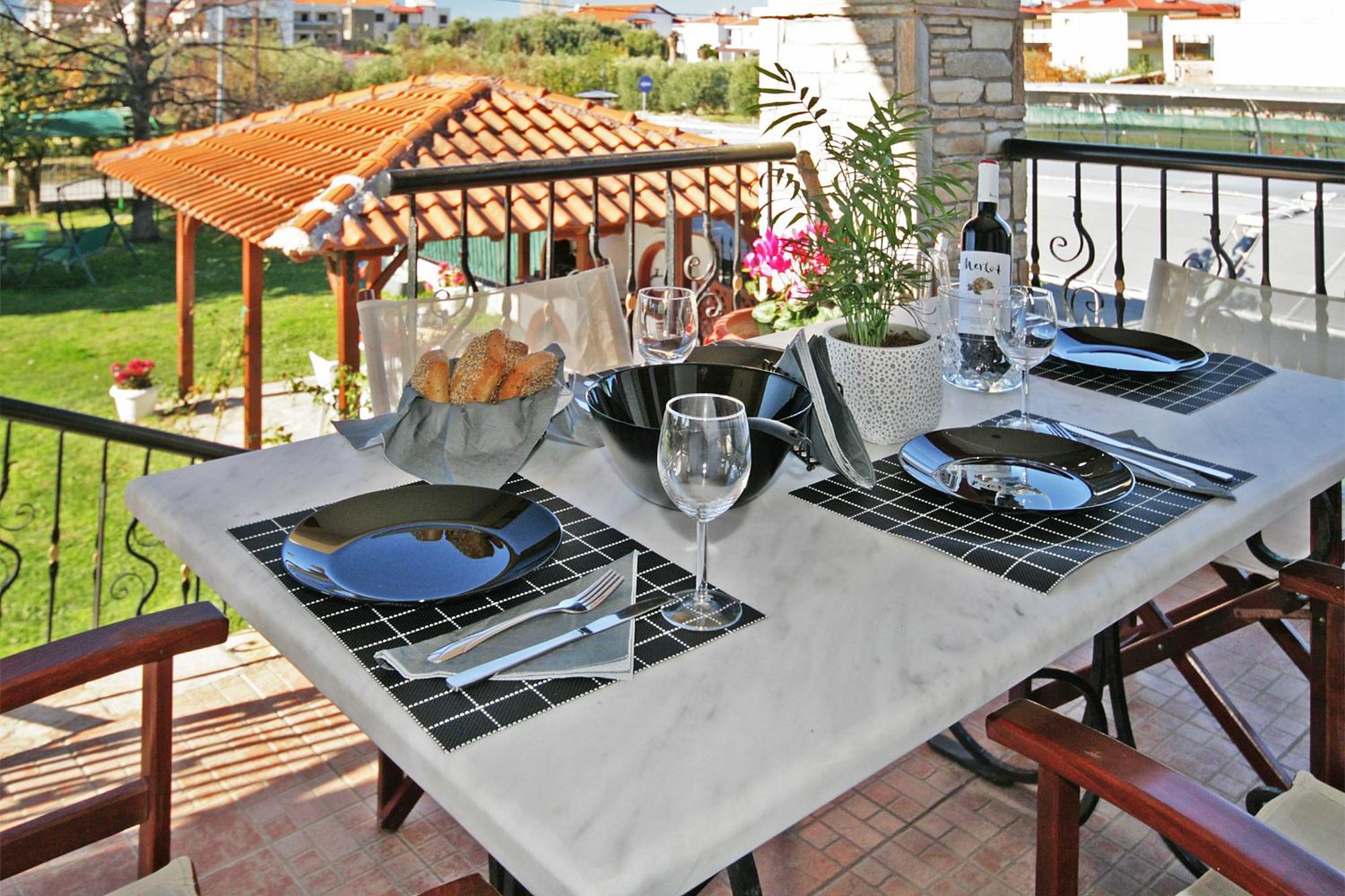 פרדיסוס Private 6-Bdrm Villa With Garden 150M To Beach מראה חיצוני תמונה