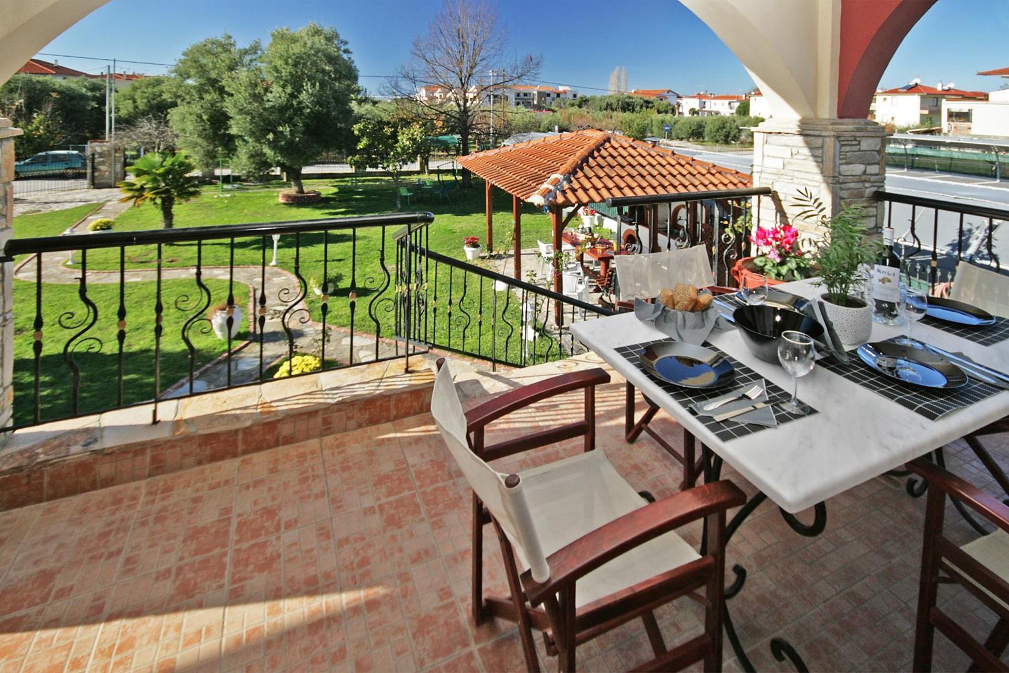 פרדיסוס Private 6-Bdrm Villa With Garden 150M To Beach מראה חיצוני תמונה